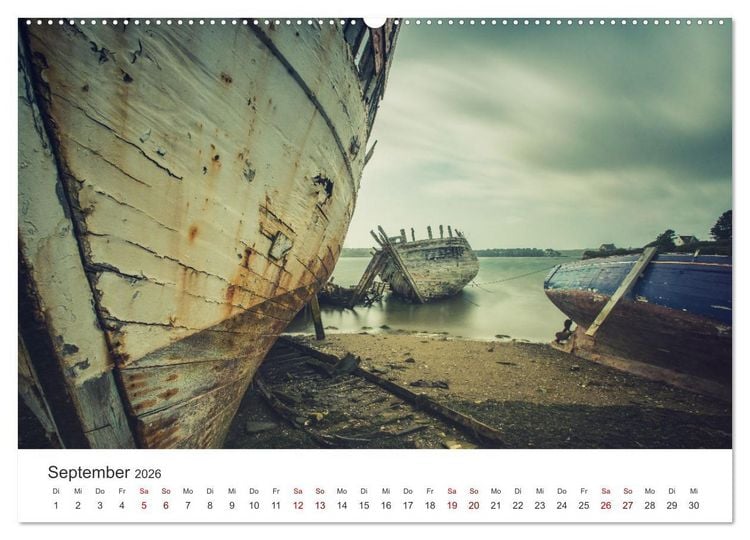 Produktbild: Gestrandet - Schiffswracks in der Bretagne (Wandkalender 2026 DIN A2 quer), CALVENDO Monatskalender