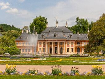 Produktbild: CALVENDO Puzzle Schloss Pillnitz | 1000 Teile Lege-Gr&ouml;&szlig;e 64x48cm Foto-Puzzle f&uuml;r gl&uuml;ckliche Stunden
