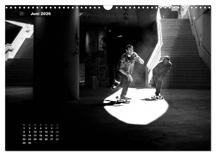 Produktbild: Skateboarden in Schwarz-Wei&szlig; (Wandkalender 2026 DIN A3 quer), CALVENDO Monatskalender