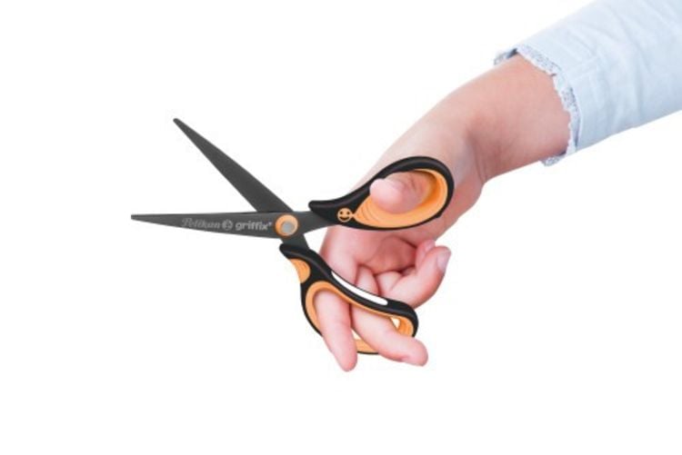 Pelikan Schere griffix® Schulschere spitz für Rechtshänder, NeonBlack