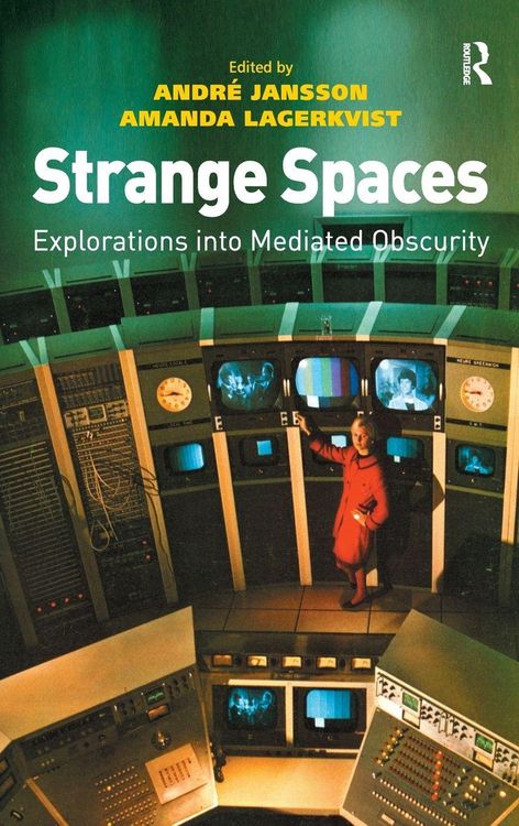 Produktbild: Strange Spaces