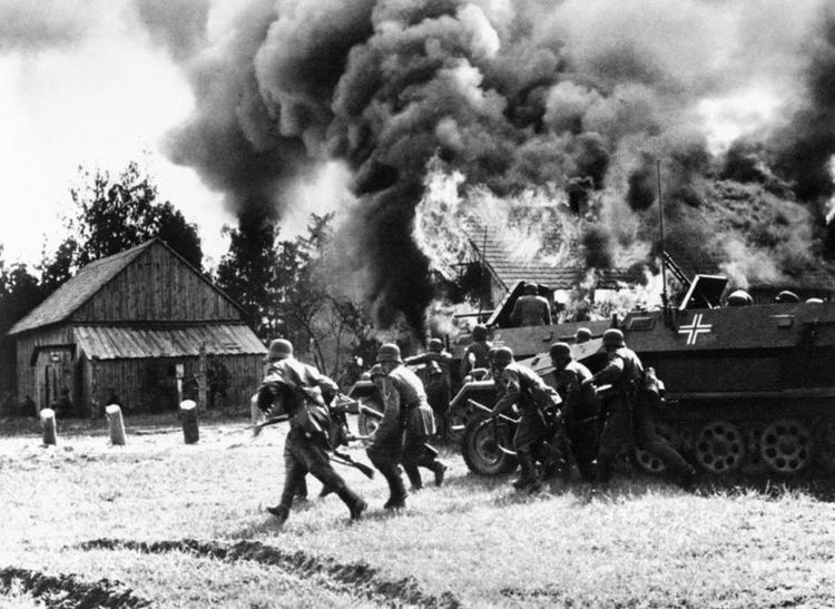Produktbild: Kriegstageb&uuml;cher 1939-1942 - Metal Pack [4 DVDs]