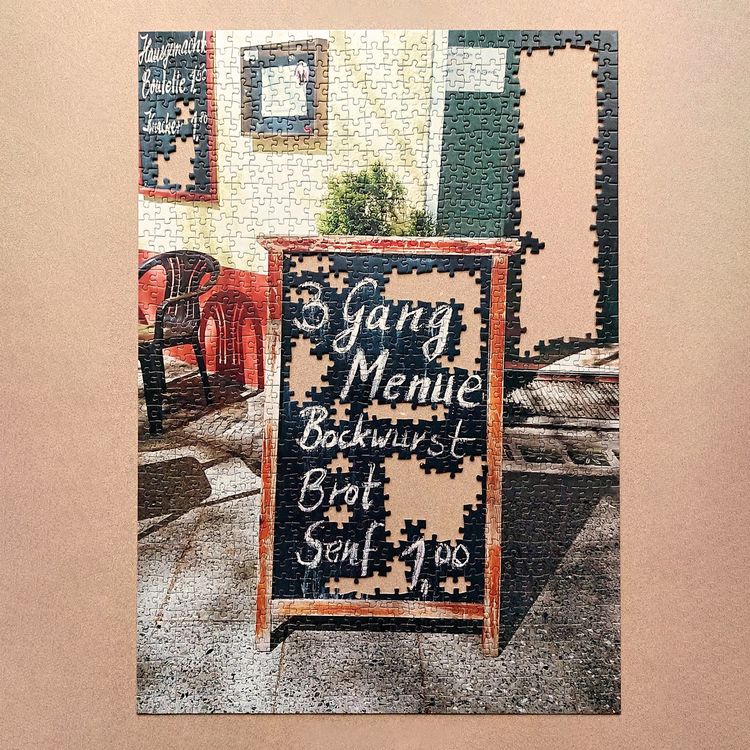 Produktbild: 1.000 Teile Puzzle Notes of Berlin. Motiv &bdquo;Drei G&auml;nge Men&uuml;&ldquo;