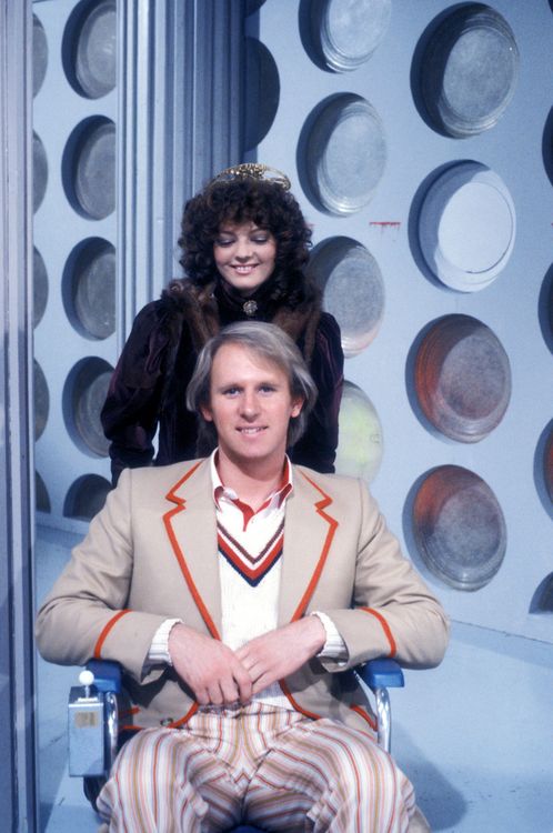 Produktbild: Doctor Who - F&uuml;nfter Doktor - Castrovalva [2 DVDs]