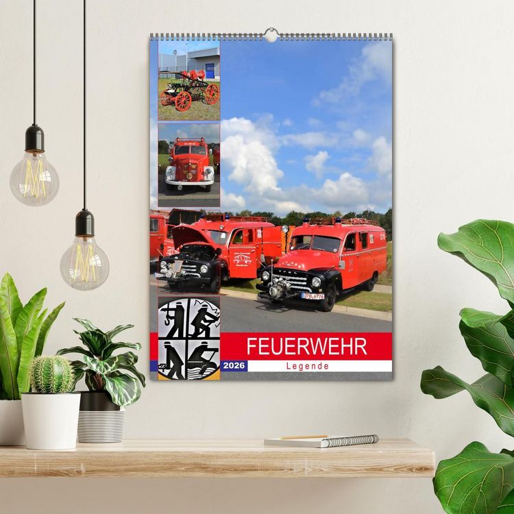 Produktbild: FEUERWEHR-Legende (Wandkalender 2026 DIN A2 hoch), CALVENDO Monatskalender