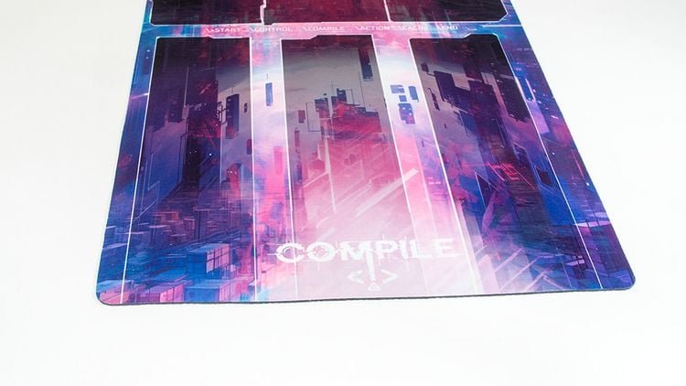 Produktbild: Compile Playmat (Purple Edition)