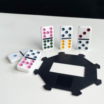 Produktbild: Classics: Dominos