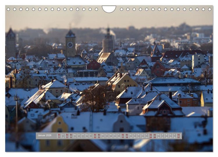 Produktbild: Regensburg Mittelalterliche Stadt mit Flair an der Donau (Wandkalender 2026 DIN A4 quer), CALVENDO Monatskalender