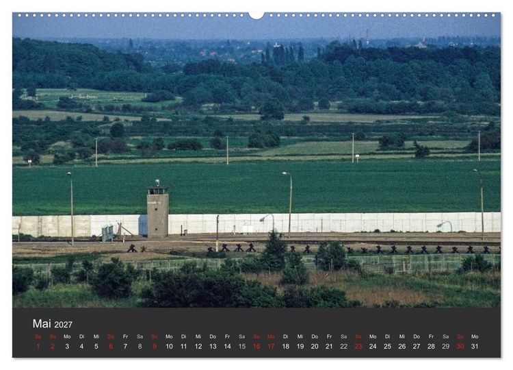 Produktbild: Berlin - der Fall der Mauer (hochwertiger Premium Wandkalender 2027 DIN A2 quer), Kunstdruck in Hochglanz