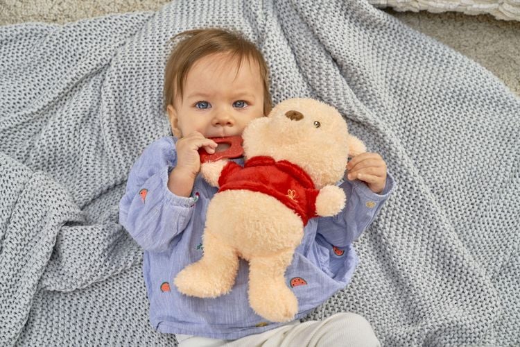 Produktbild: Disney Winnie m. Bei&szlig;hilfe