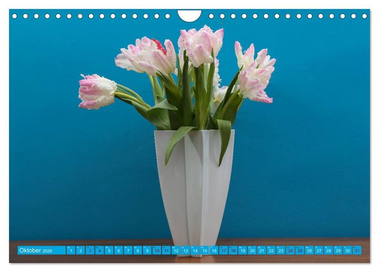 Produktbild: Still Life - Blumen vor der blauen Wand (Wandkalender 2026 DIN A4 quer), CALVENDO Monatskalender