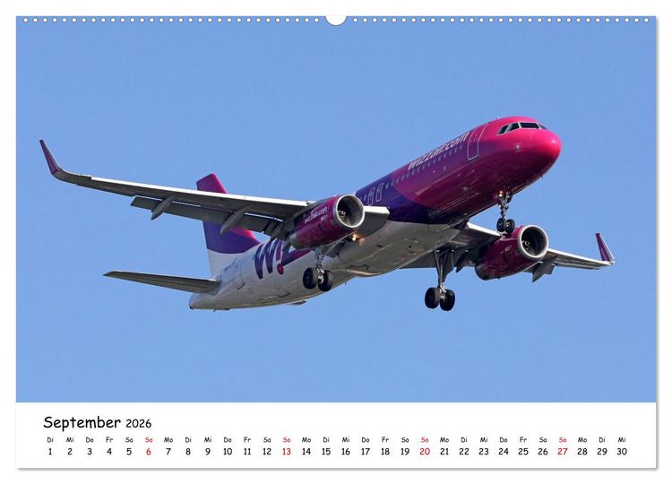 Produktbild: Flugzeuge am blauen Himmel (hochwertiger Premium Wandkalender 2026 DIN A2 quer), Kunstdruck in Hochglanz