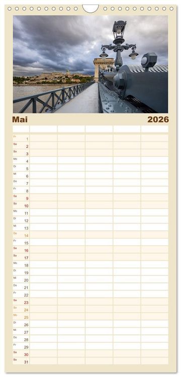 Produktbild: Familienplaner 2026 - KAISERLICHES BUDAPEST mit 5 Spalten (Wandkalender, 21 x 45 cm) CALVENDO