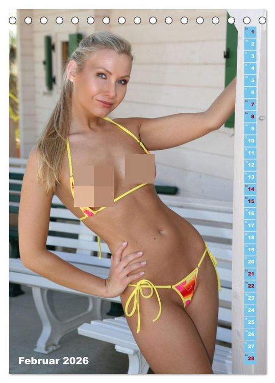 Produktbild: Beach Babes (Tischkalender 2026 DIN A5 hoch), CALVENDO Monatskalender