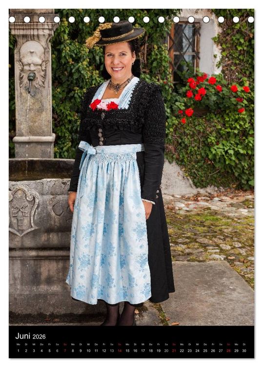 Produktbild: Dirndl und Tradition (Tischkalender 2026 DIN A5 hoch), CALVENDO Monatskalender