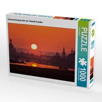 Produktbild: CALVENDO Puzzle Sonnenuntergang &uuml;ber der Altstadt Dresden | 1000 Teile Lege-Gr&ouml;&szlig;e 64x48cm Foto-Puzzle f&uuml;r gl&uuml;ckliche Stunden
