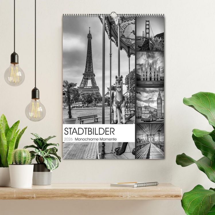 Produktbild: STADTBILDER Monochrome Momente (Wandkalender 2026 DIN A2 hoch), CALVENDO Monatskalender