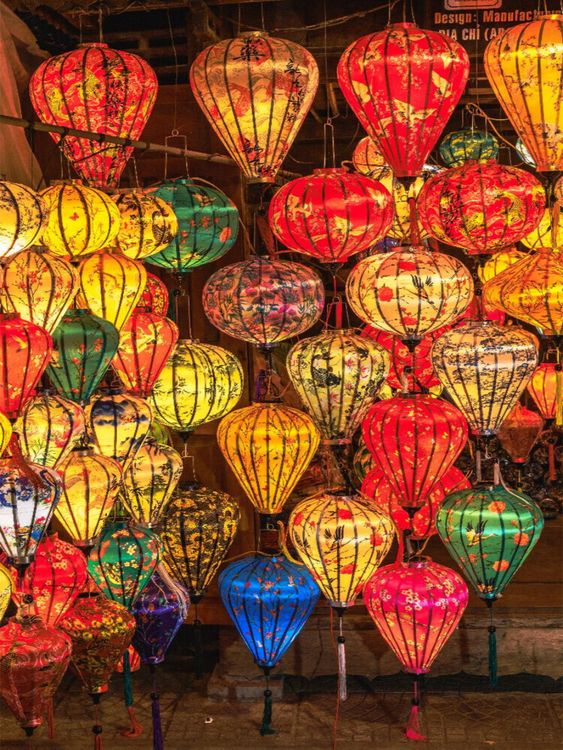 Produktbild: CALVENDO Puzzle Vietnam bei Nacht - Lampions in Hoi An | 1000 Teile Lege-Gr&ouml;&szlig;e 64x48cm Foto-Puzzle f&uuml;r gl&uuml;ckliche Stunden