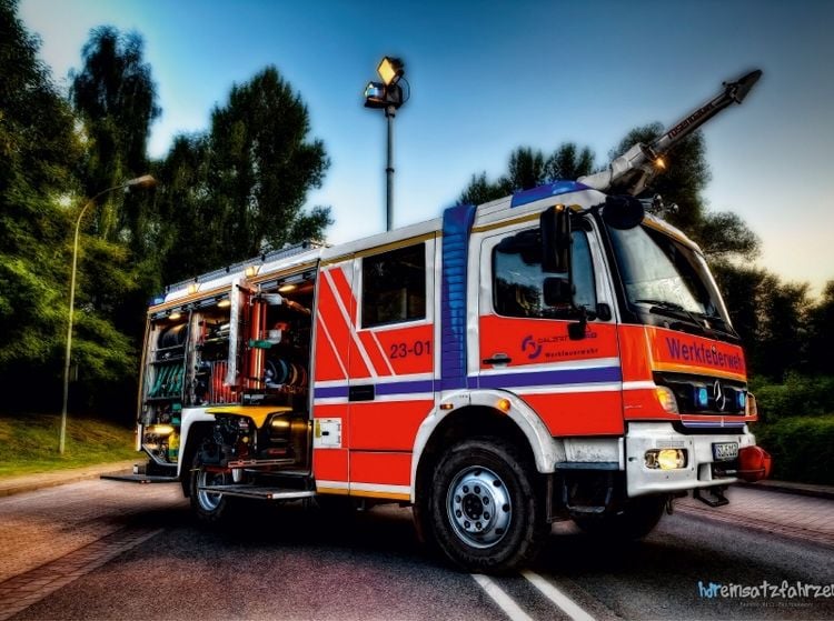 Produktbild: Hilfeleistungsl&ouml;schfahrzeug Werkfeuerwehr Salzgitter AG (Puzzle)