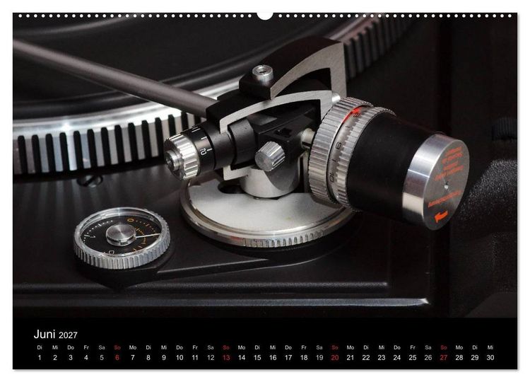 Produktbild: Vintage Turntables Made In Schwarzwald (hochwertiger Premium Wandkalender 2027 DIN A2 quer), Kunstdruck in Hochglanz