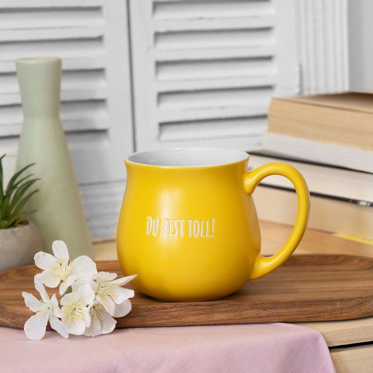 Produktbild: GRUSS & CO Tasse bauchig graviert "Du bist toll"