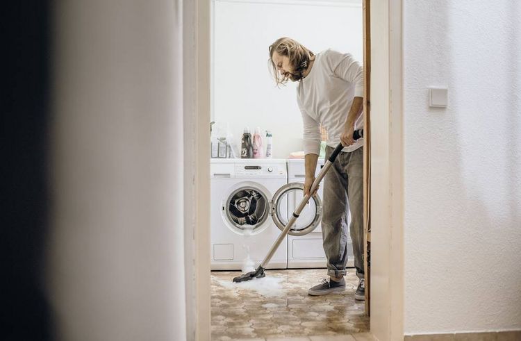 Produktbild: K&auml;rcher Home & Garden WD 6 P S V-30/6/22/T 1.628-360.0 Nass-/Trockensauger 1300 W 30 l