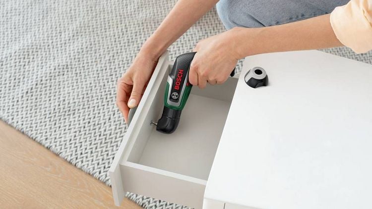 Produktbild: Bosch Home and Garden IXO 7 basic 06039E0000 Akku-Schrauber 3.6 V 2.0 Ah Li-Ion inkl. Akku, inkl. Koffer