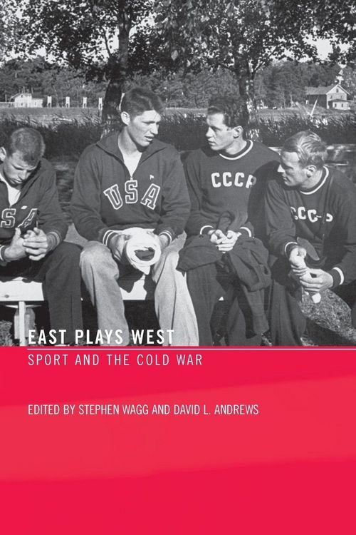 Produktbild: East Plays West