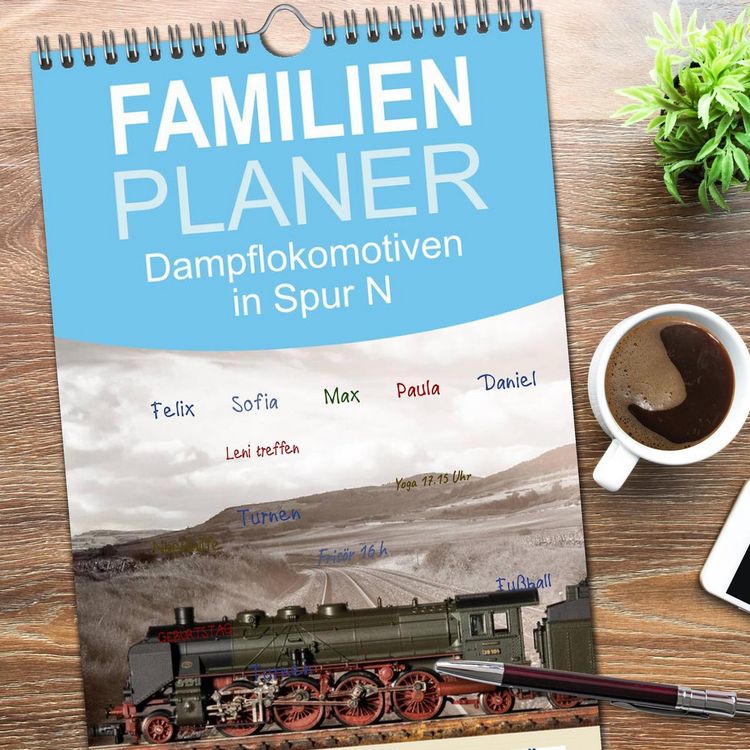 Produktbild: Familienplaner 2026 - Dampflokomotiven in Spur N mit 5 Spalten (Wandkalender, 21 x 45 cm) CALVENDO