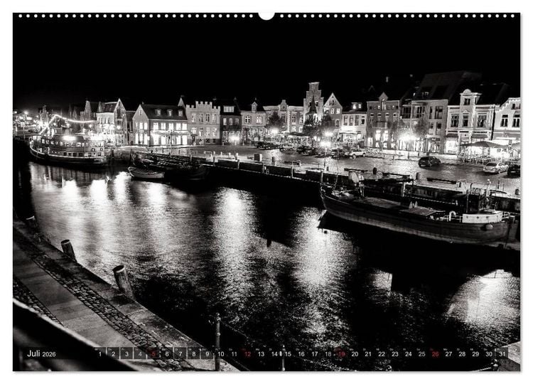Produktbild: Ein Blick auf Husum (hochwertiger Premium Wandkalender 2026 DIN A2 quer), Kunstdruck in Hochglanz