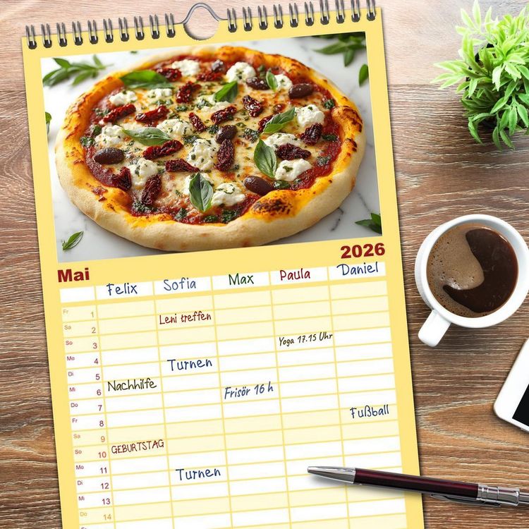 Produktbild: Familienplaner 2026 - Pizza geht immer - Zu jeder Jahreszeit mit 5 Spalten (Wandkalender, 21 x 45 cm) CALVENDO