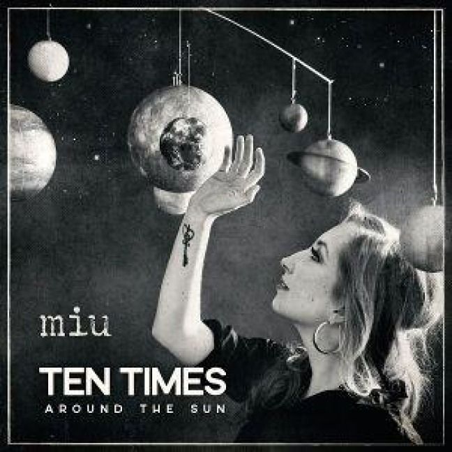 Produktbild: Ten Times Around The Sun