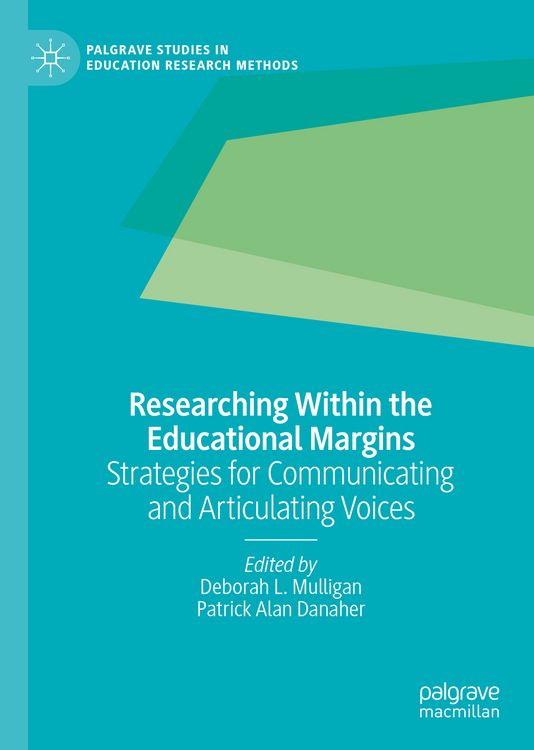 Produktbild: Researching Within the Educational Margins
