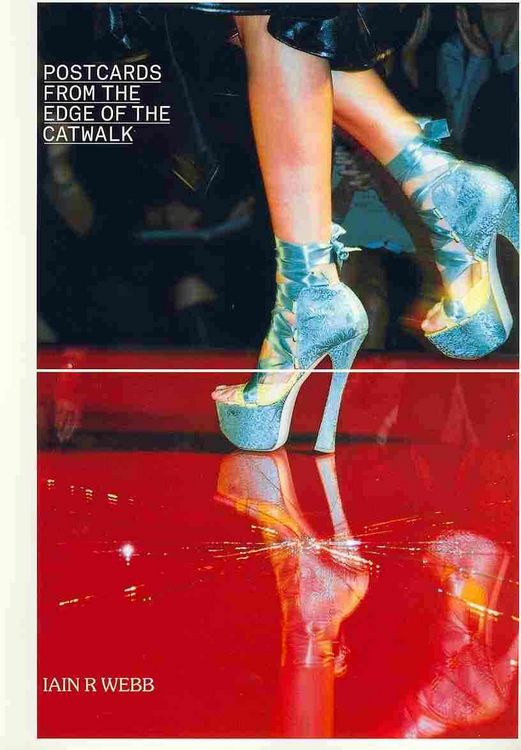 Produktbild: Postcards from the Edge of the Catwalk