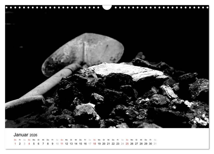 Produktbild: Helden der Arbeit - Alte Arbeitsmittel des Ruhrgebiets (Wandkalender 2026 DIN A3 quer), CALVENDO Monatskalender