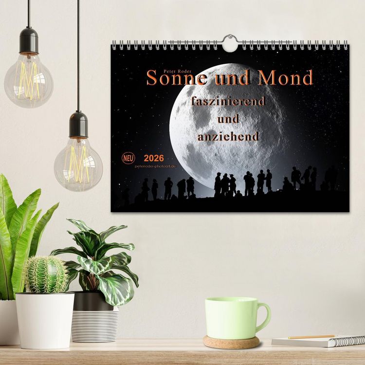 Produktbild: Sonne und Mond - faszinierend und anziehend (Wandkalender 2026 DIN A4 quer), CALVENDO Monatskalender