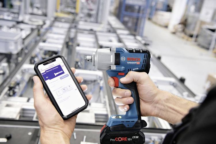 Produktbild: Bosch Professional GDS 18V-450 HC (solo, L-BOXX) 06019K4001 Akku-Drehschlagschrauber 450 Nm 18V Anzahl mitgelieferte Akkus