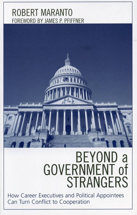 Produktbild: Beyond a Government of Strangers