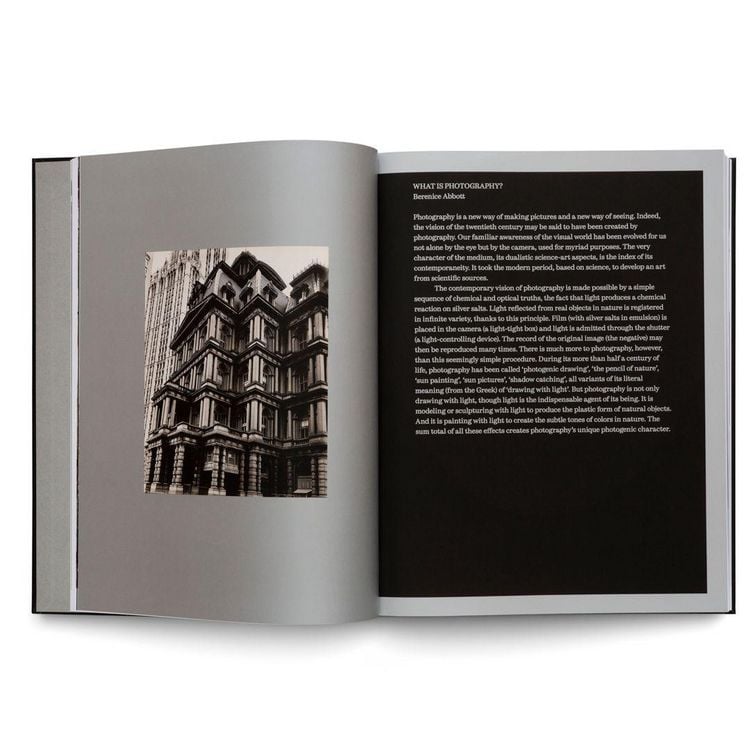 Produktbild: Women Photographers 1900&ndash;1975: A Legacy of Light