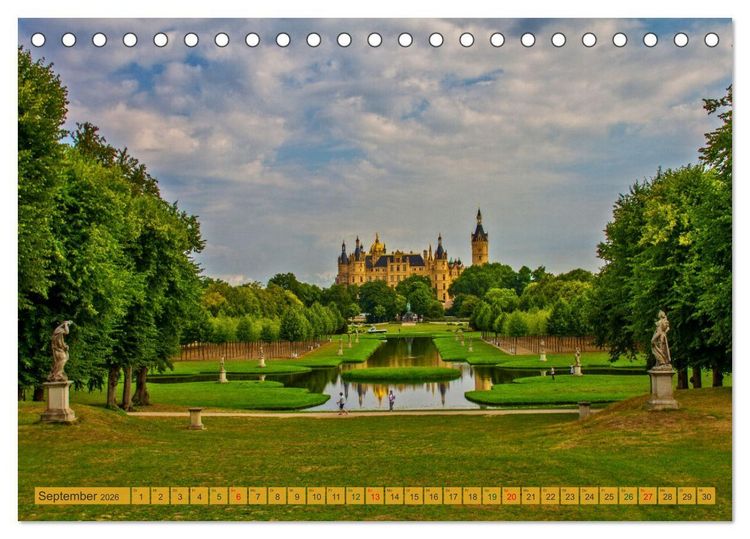 Produktbild: Schloss Impressionen - Residenz- und Landeshauptstadt Schwerin (Tischkalender 2026 DIN A5 quer), CALVENDO Monatskalender