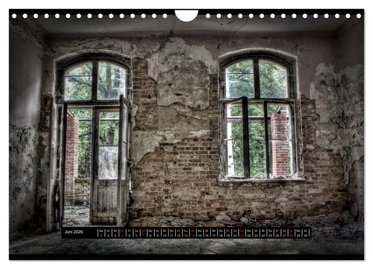 Produktbild: Lost Places, Vergessene Orte / AT-Version (Wandkalender 2026 DIN A4 quer), CALVENDO Monatskalender