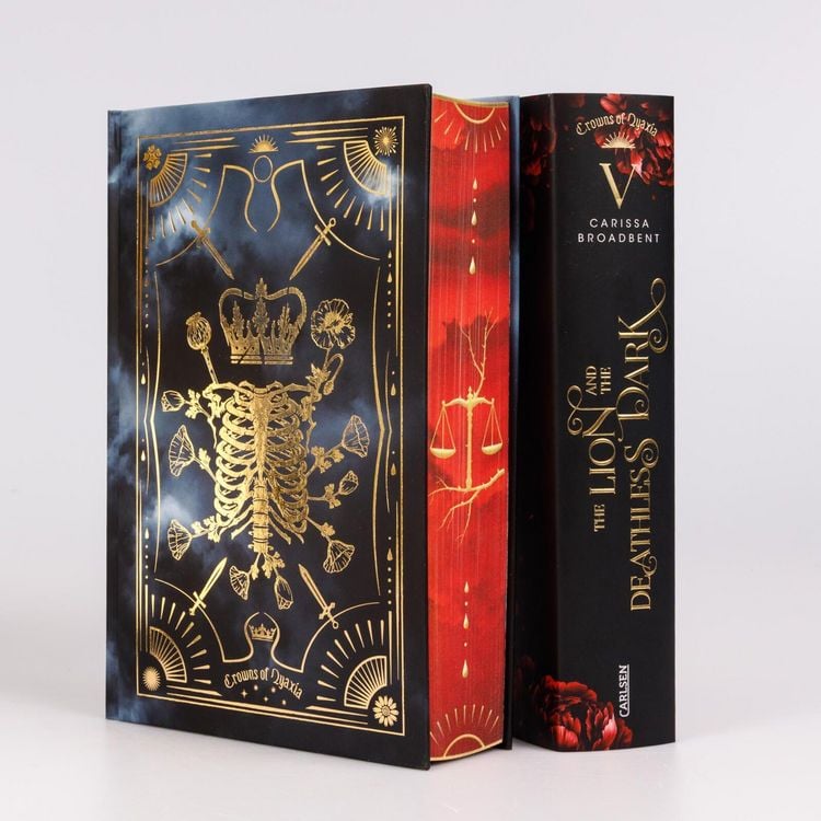 Produktbild: The Lion and the Deathless Dark (Crowns of Nyaxia 5)
