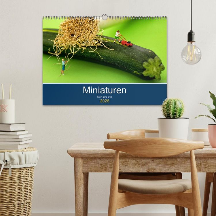 Produktbild: Miniaturen - Klein ganz gro&szlig; (Wandkalender 2026 DIN A3 quer), CALVENDO Monatskalender