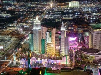 Produktbild: CALVENDO Puzzle Las Vegas Skyline bei Nacht | 1000 Teile Lege-Gr&ouml;&szlig;e 64x48cm Foto-Puzzle f&uuml;r gl&uuml;ckliche Stunden
