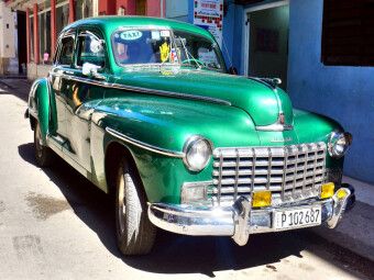 Produktbild: CALVENDO Puzzle US-Oldtimer der Marke Dodge in Havanna | 1000 Teile Lege-Gr&ouml;&szlig;e 64x48cm Foto-Puzzle f&uuml;r gl&uuml;ckliche Stunden