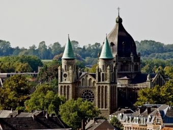 Produktbild: CALVENDO Puzzle Lambertuskirche | 1000 Teile Lege-Gr&ouml;&szlig;e 64x48cm Foto-Puzzle f&uuml;r gl&uuml;ckliche Stunden