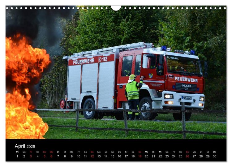 Produktbild: FEUERWEHR IM EINSATZ (Wandkalender 2026 DIN A3 quer), CALVENDO Monatskalender