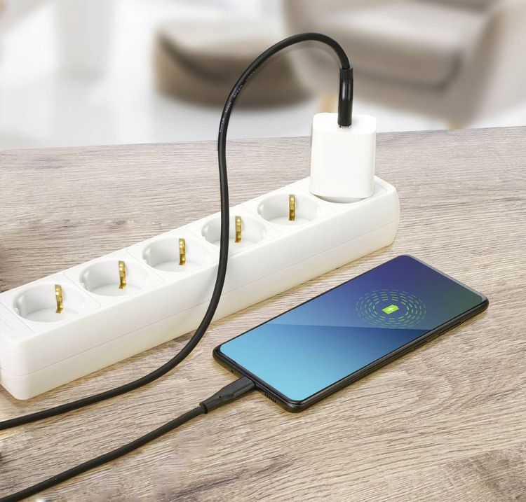 Produktbild: Renkforce USB-Kabel USB 3.2 Gen1 USB-A Stecker, USB-C&reg; Stecker 2.00 m Schwarz PVC-Mantel, hochflexibel RF-4995176