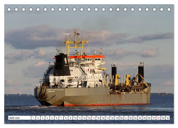 Produktbild: Dicke P&ouml;tte im Hafen und auf gro&szlig;er Fahrt (Tischkalender 2026 DIN A5 quer), CALVENDO Monatskalender