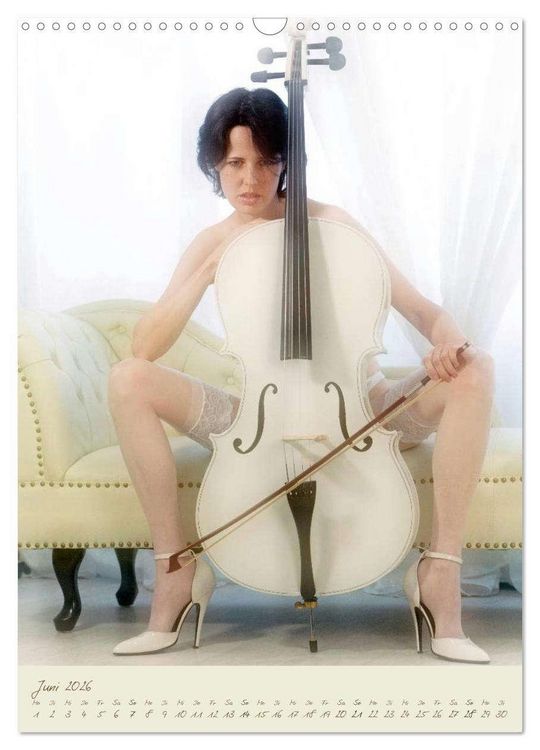 Produktbild: Wei&szlig;es Cello auf Reisen (Wandkalender 2026 DIN A3 hoch), CALVENDO Monatskalender